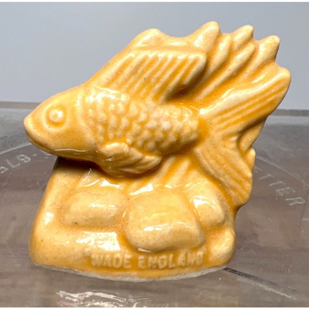 Vintage  Wade Red Rose Tea Yellow Ceramic Fish Figurine Made In England